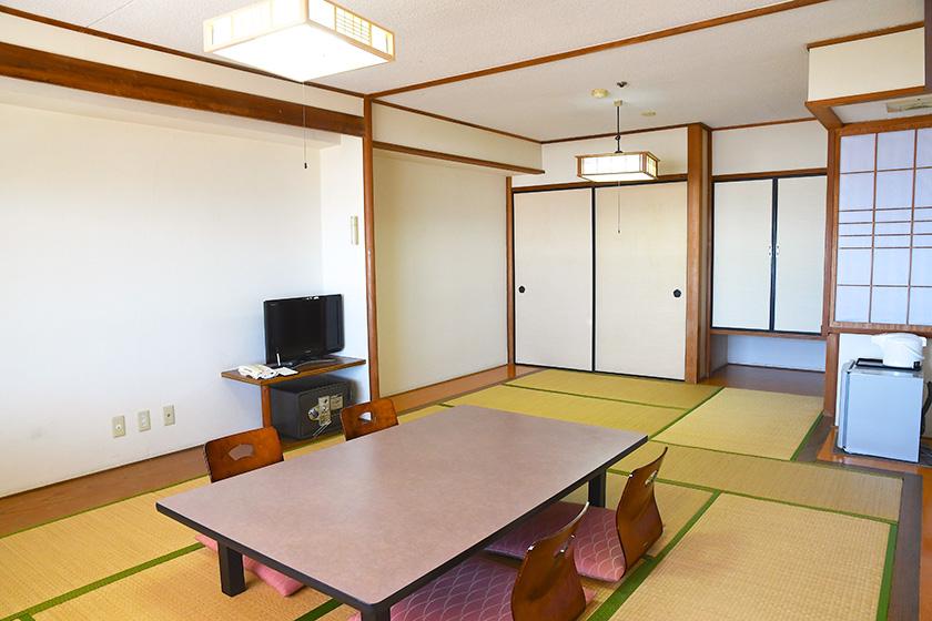 《For some reason》 [Non-smoking] 2nd floor Japanese-style room 12 tatami mats (no bathroom with toilet)