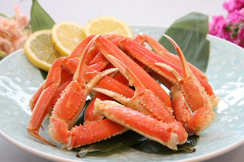 ◆【本ずわい蟹1杯付き】海鮮網焼きと旬菜バイキング＆飲み放題付き！