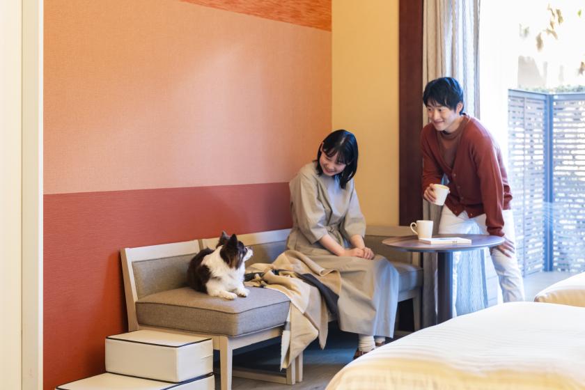 Enjoy a hotel stay with your dog - 2 people (room only)