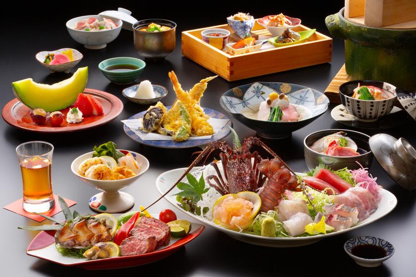 [Rainy Campaign Eligible Plan] <Special Kaiseki Hanasen> Upgrade your dinner! A full lineup of Izu delicacies! Enjoy a luxurious meal of whole lobster sashimi, abalone, and golden-eyed snapper