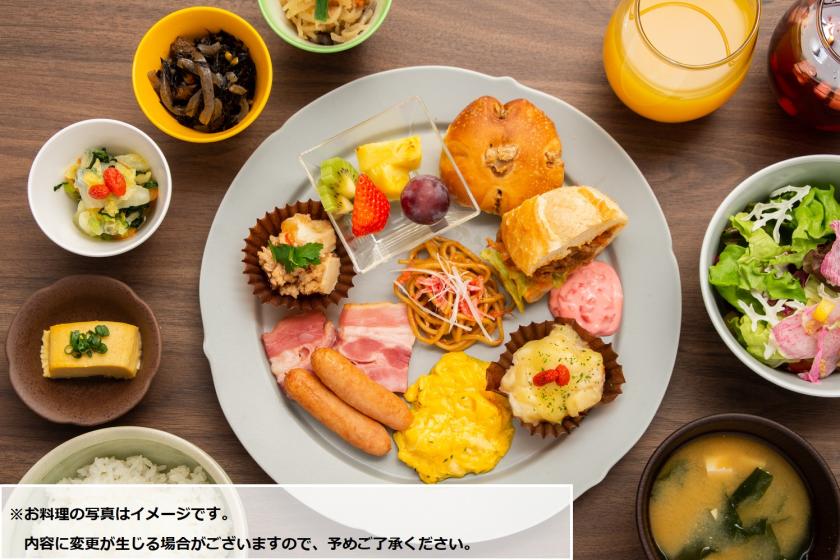<30 items or more> A rich variety of buffets at the hotel / Breakfast included