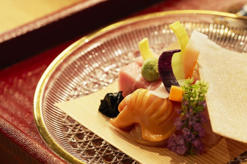[僅限官方網站◆ 10% OFF] 享受當季日本懷石料理套餐 / 含 2 餐