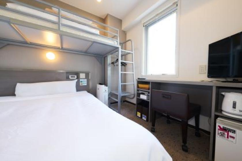 【No Smoking】Room with 1 Double Bed with Loft Bed