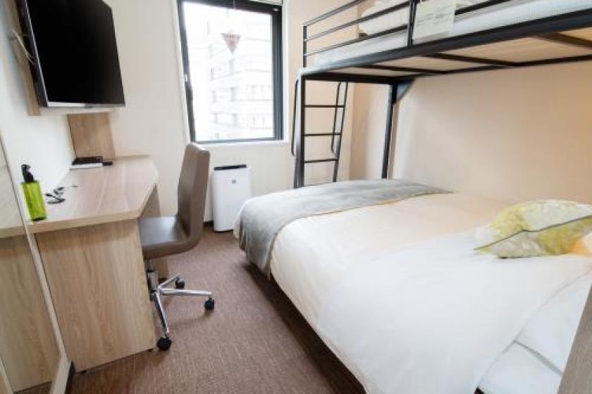 【Breakfast included】【No Smoking】Room with 1 Double Bed with Loft Bed