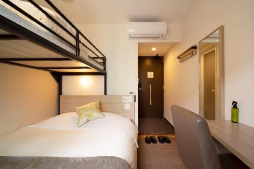 【Breakfast included】【No Smoking】Room with 1 Double Bed with Loft Bed