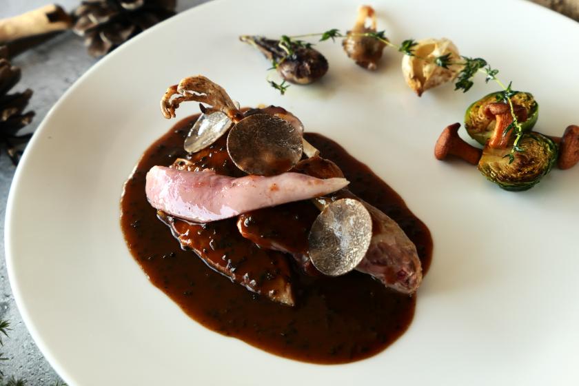 フランス料理「季節の美食」を愉しむプラン　＜夕朝食付＞