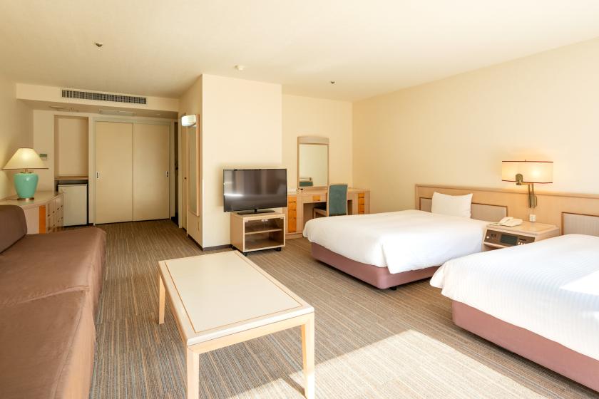 Non-smoking deluxe Western-style room [Large communal bath side north building]