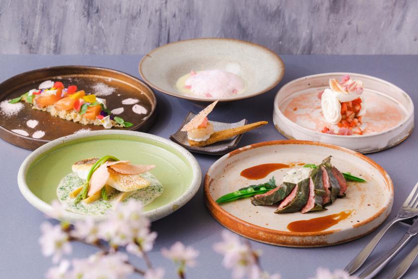 【ディナー＆朝食ビュッフェ付】桜の香りに包まれる桜づくしのディナーコース「KIHARU de SAKURA」付ステイプラン
