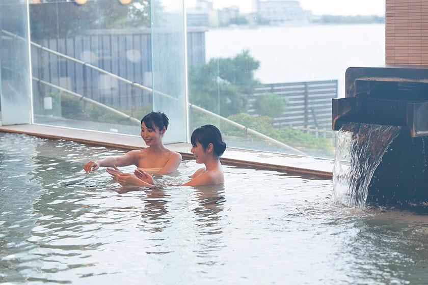 【スタンダードプラン】開放感のある大浴場で温泉とバイキングを気軽に楽しむ 1泊2食付　創作バイキング