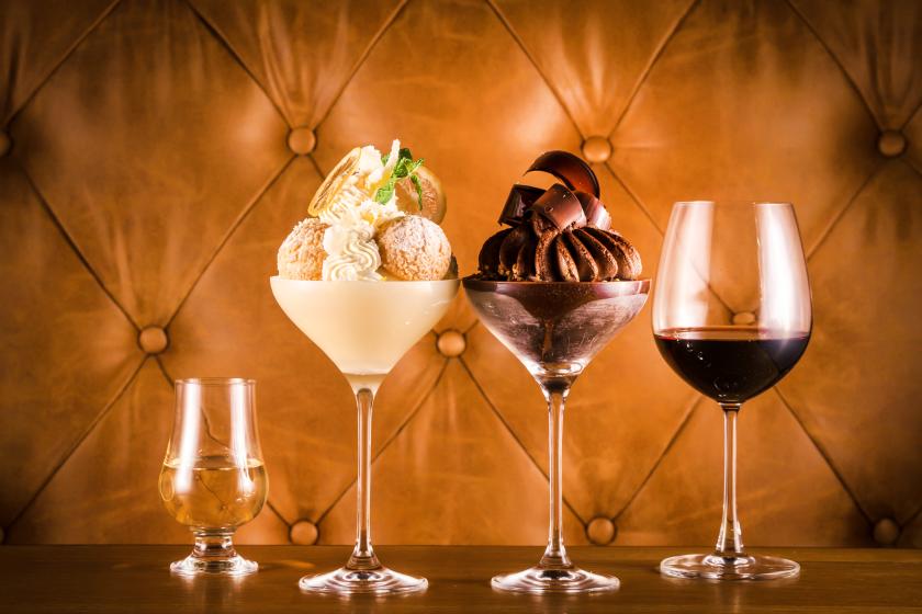 <Dinner parfait & breakfast buffet included> Enjoy adult sweets at the hotel. A stay plan with a night parfait to enjoy the marriage of wine and parfait