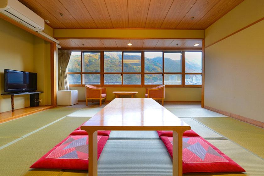 【禁煙】エコノミー和室10畳内風呂なし(桜館)