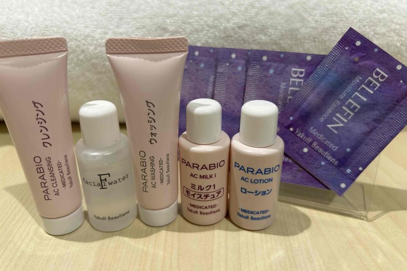 Yakult cosmetics (anti-aging care) set included plan <Room only>