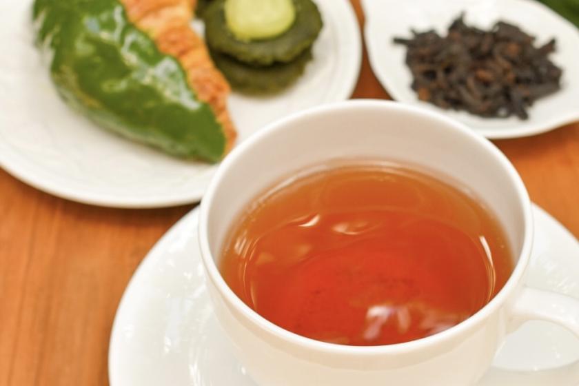 抹茶点て体験＆日本茶類飲み比べ体験付きプラン＜朝食なし＞