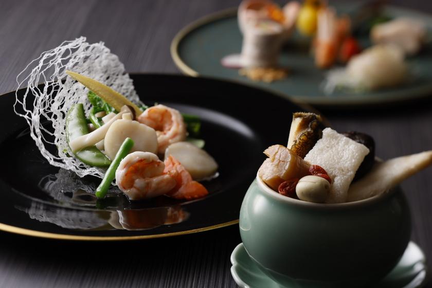 [Thursday, Friday, Saturday only] ~Enjoy Cantonese cuisine on the 34th floor~ Suzhou dinner included (2 meals included)