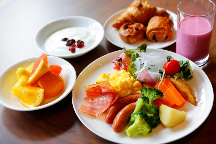 夕食は嬉しい「かみふらのポークしゃぶしゃぶセット」～＜朝食付＞添い寝の幼児は朝食無料