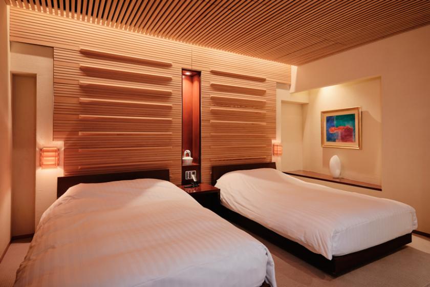 モダン  303号室「月」