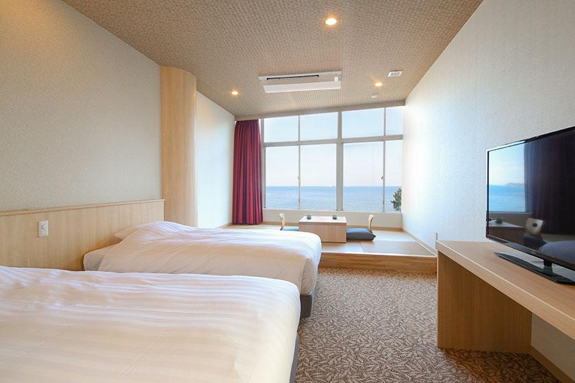 【禁煙】スーペリアツイン内風呂なし(清遊館 海側)