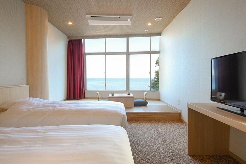【禁煙】スーペリアツイン内風呂なし(清遊館 海側)