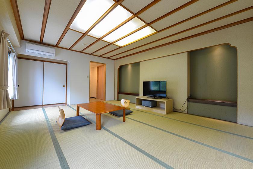 【禁煙】エコノミー和室14畳内風呂なし(本館 眺望なし)