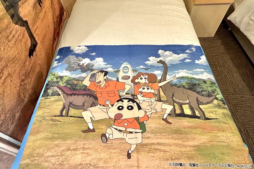 [Crayon Shin-chan the Movie: Our Dinosaur Diary] "Crayon Shin-chan Room" accommodation with limited original goods only