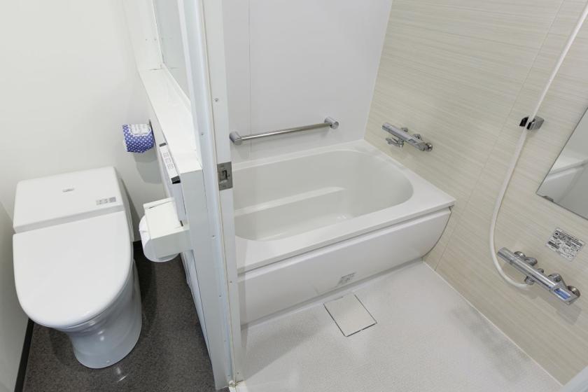 ・Standard double room (1 person use/separate bathroom and toilet) [Non-smoking]