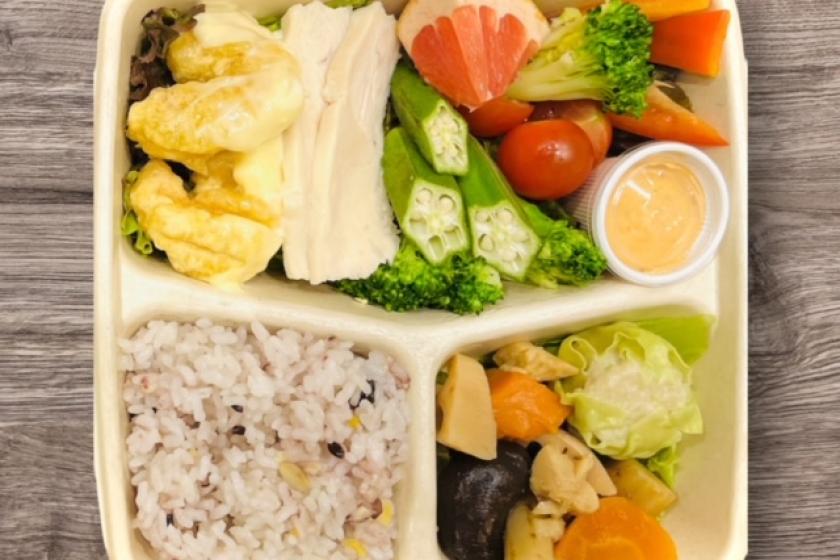 [Healthy with colorful vegetables ☆ Lunch box included plan] Recommended for those who want to avoid the crowds and eat breakfast in their room, or for those staying for an event♪♪