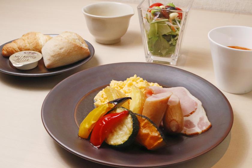 【室数限定】BAR～奏～ドリンク1杯無料券付＜朝食付き＞～非日常の空間で最高の1杯を～