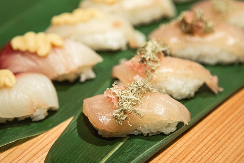 ブッフェ料理をお部屋にお持ち帰りでゆっくり夕朝食！テイクアウトブッフェプラン