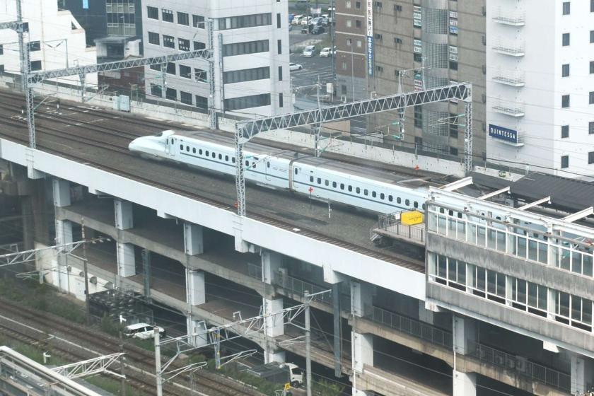 【小倉駅上からの極上のトレインビュー】新幹線＆在来線が一望できるお部屋♪チェックアウト11時♪朝食付