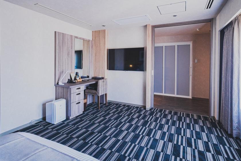 ユニバーサルツイン