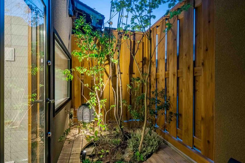【5% OFF + Special Kanazawa Gold Leaf Gift】Experience the Best of Kanazawa! (5PM Check-in / No Sauna Included)