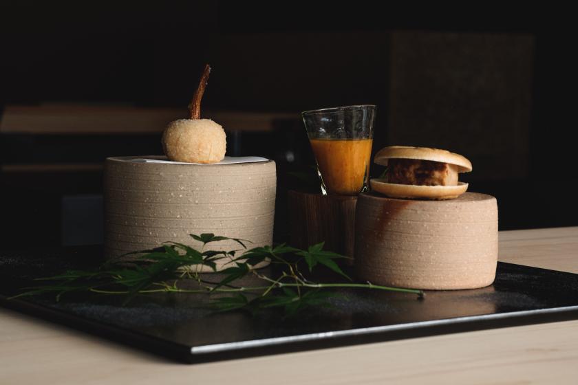 【会員限定 10% OFF】9/30までの夏限定｜季節のディナーコース＜夕朝食付＞