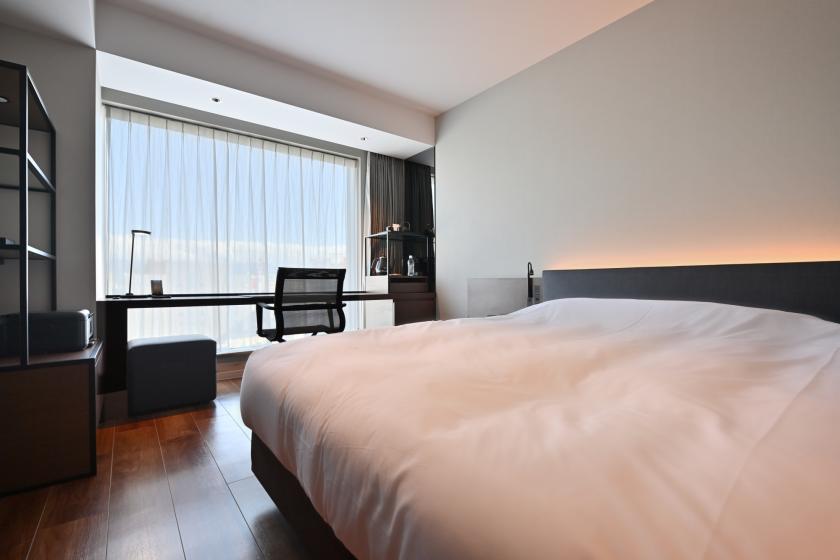 [Creative Room] Double bed / Unit shower / 20 square meters / Non-smoking