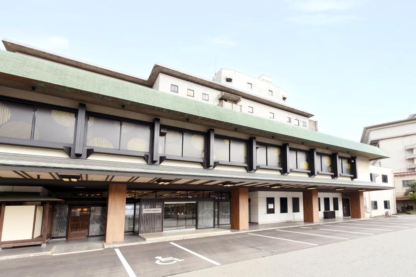 【夕食なし・朝食付】観光にもビジネスにも♪遅いチェックインでもOK 1泊基本バイキング朝食付