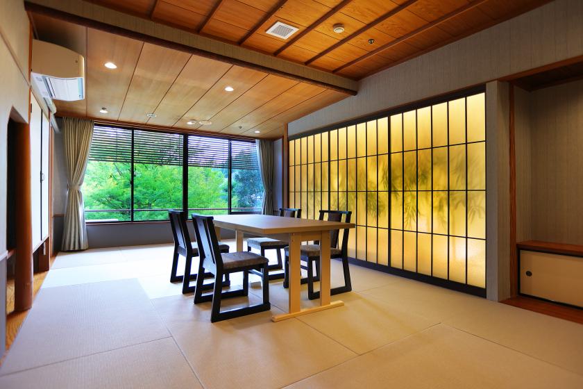 [Private dining room guaranteed for dinner] Special seasonal kaiseki dinner plan featuring seasonal delicacies from the Hokuriku region <1 night, 2 meals included>