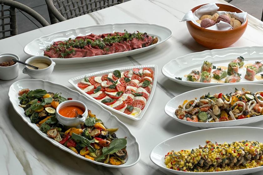 夕朝食付き | ケータリング ウェスタン（Dinner/Breakfast included）