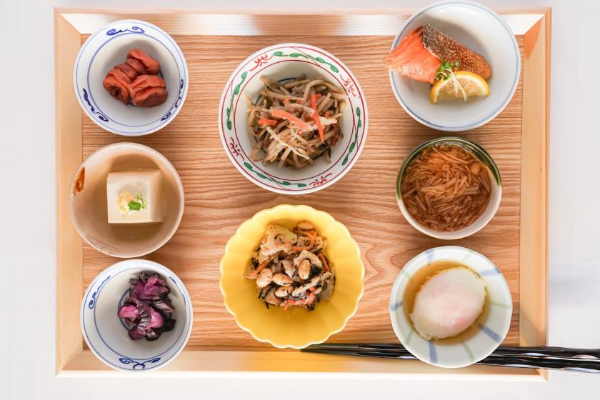 【ベーシック】＜14時アーリーチェックイン＆12時レイトアウト特典付＞アクセス良好！両国の中心で大江戸情緒を感じるホテルステイ＜朝食付き＞