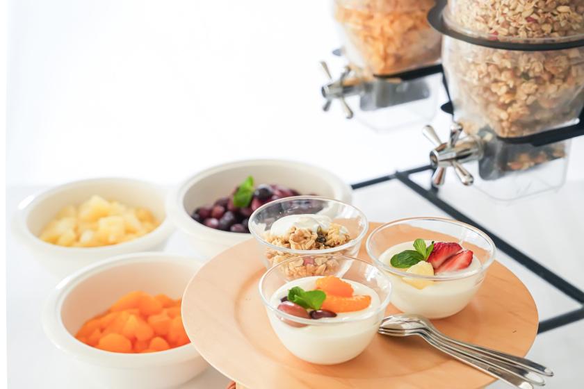 【JR両国駅まで徒歩30秒！】＜14時アーリーチェックイン＆12時レイトアウト特典付＞両国の新名物！国技館カレーorハヤシ付プラン＜朝食付き＞