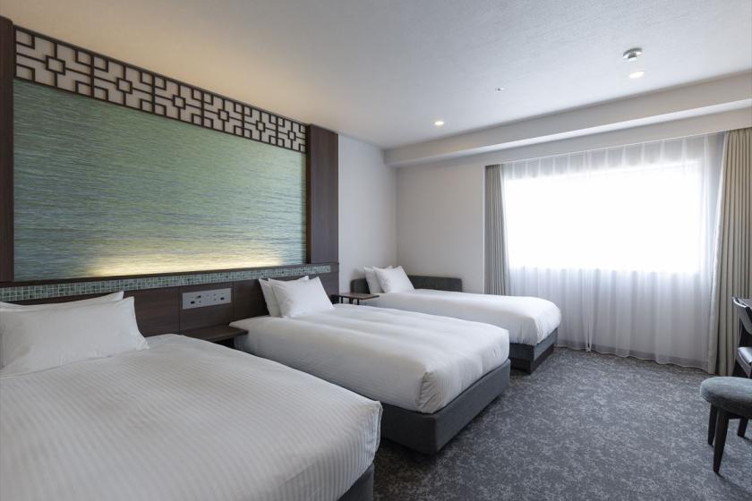 Superior twin room for 3 people, 25 square meters, bed width 120 cm