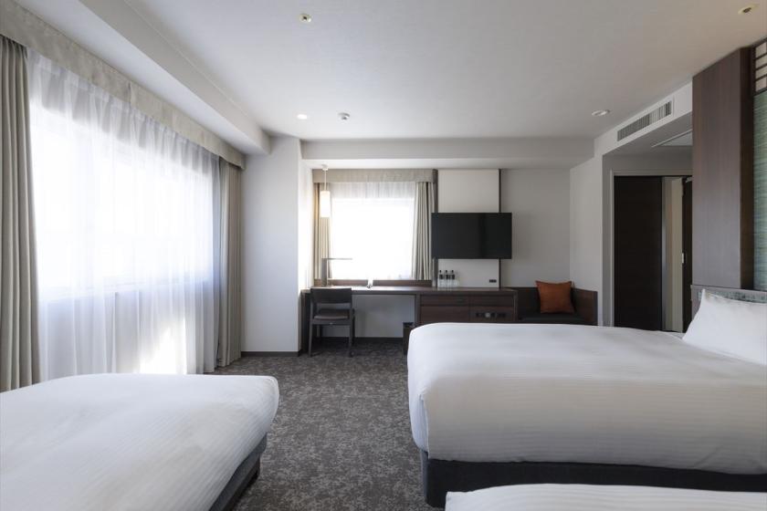 デラックスツイン1名　28平米　ベッド幅120cm