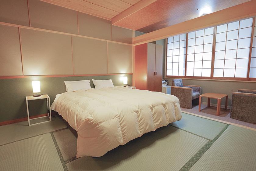 ◆禁煙◆「本館」和室ダブル8畳（バス・トイレ付）