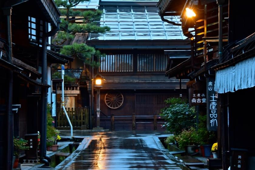 【Web決済限定】【7/20まで期間限定】【まちなか自家源泉】【梅雨の静けさと癒しの旅　朝食付】