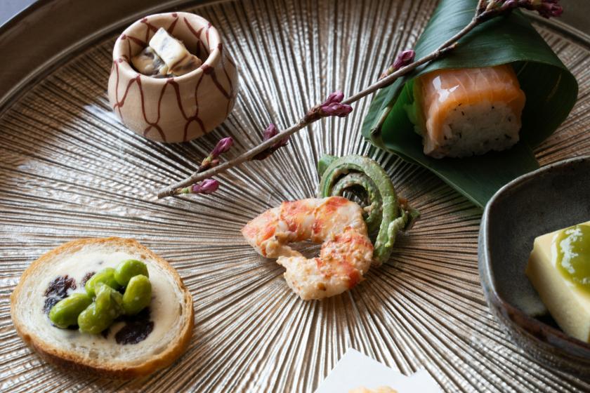【スタンダード】五感へのおもてなし～モール温泉付き客室と四季の創作和食懐石（ドリンクインクルーシブ）