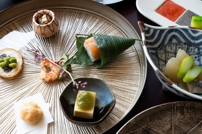 【リニューアル記念タイムセール】モール温泉と四季の創作和食懐石～ドリンクインクルーシブ