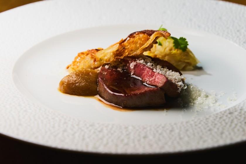 【ディナーコース】 選べるメインなど全6品コース「Aria」　-夕食・和洋選べるこだわり朝食付き-