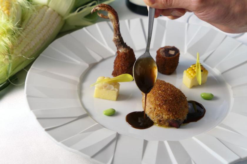 フランス料理「季節の美食」を愉しむプラン　＜夕朝食付＞　