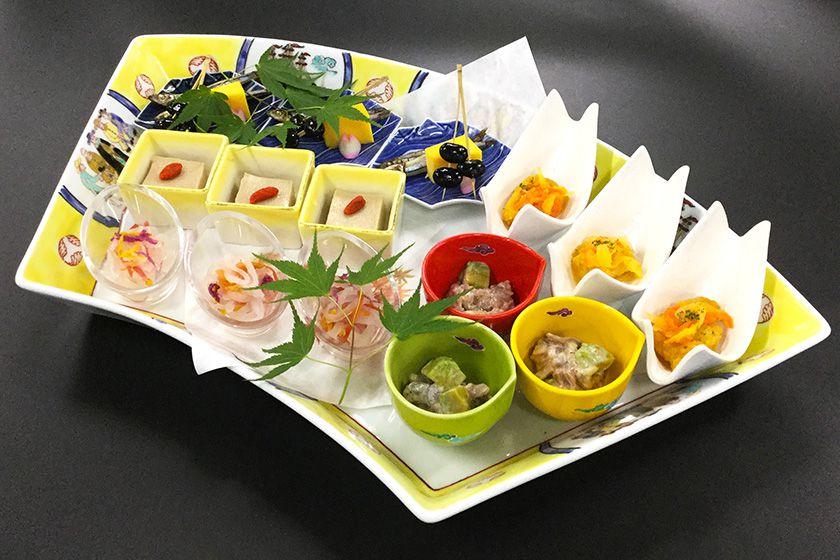 【卓袱グレードアップ】季節卓袱プラン　鯛薄造りと本鮪にぎり　国産牛と彩野菜≪9～11月≫