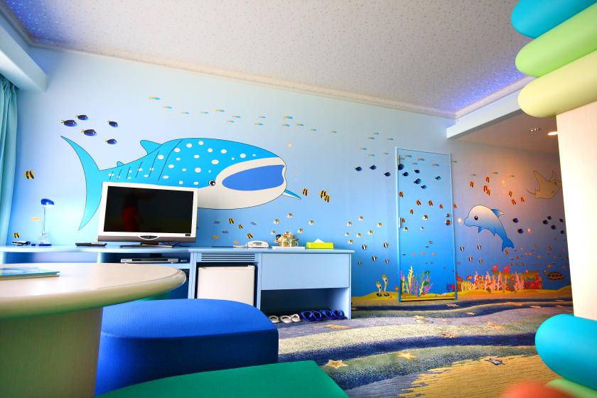【夏が来た！CLubSavvyステイ（7月は2～3連泊はLight、4連泊以上でCLubSavvy）】滞在中1回ロビーラウンジのディナーご招待＜3泊～＞／フリッパーズルーム