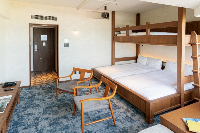 グランド キャビンルーム（3F ／120インチ 大型プロジェクター）