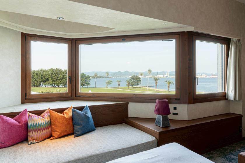 グランド スーペリア キャビンルーム （3F ／120インチ 大型プロジェクター）